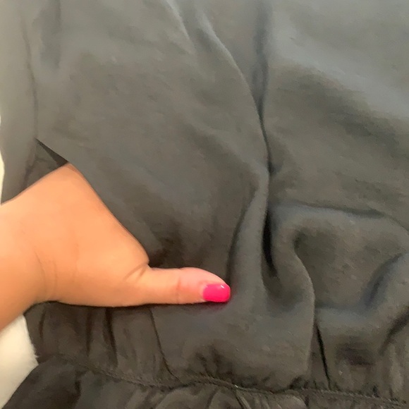 Cute little black dress - Picture 6 of 7